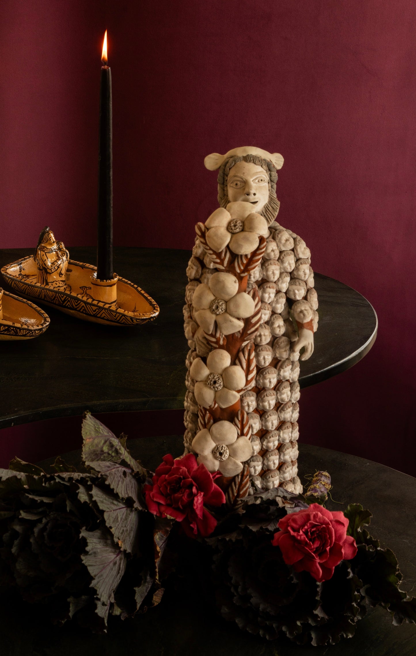 El santo de las mil miradas